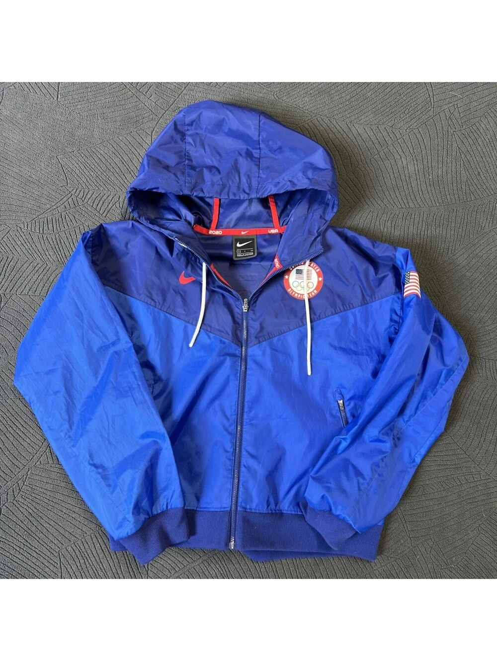 Nike Women's Team USA 2020 Tokyo Olympic Windrunner Jacket Blue Small  (1148-2A)